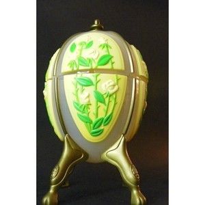 August Storck KG Plastic Easter Egg Candy Container German‎ Candy Company